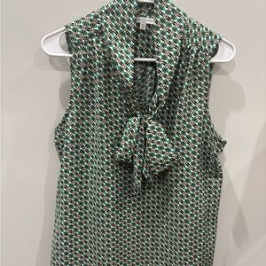 Stylish Geometric Print Blouse with Bow Tie